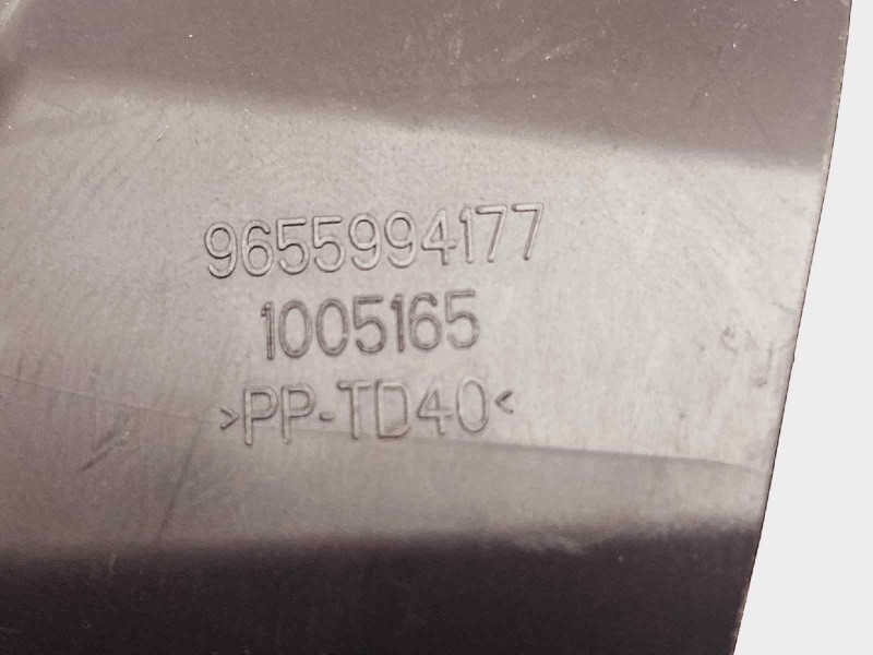 Recambio de rejilla aireadora para peugeot 5008 premium referencia OEM IAM 9655994177  