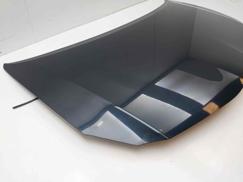 Recambio de capot para toyota auris advance referencia OEM IAM 5330102250  