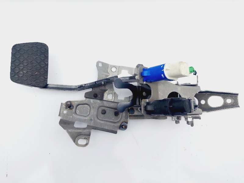 Recambio de pedal freno para ford b-max titanium x referencia OEM IAM 2107415  