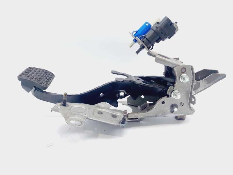 Recambio de pedal freno para ford b-max titanium x referencia OEM IAM 2107415  