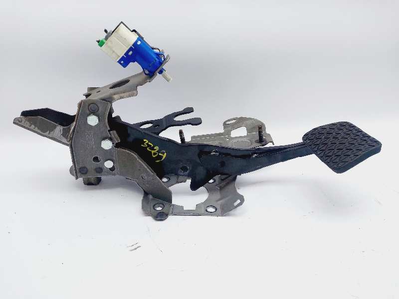 Recambio de pedal freno para ford b-max titanium x referencia OEM IAM 2107415  
