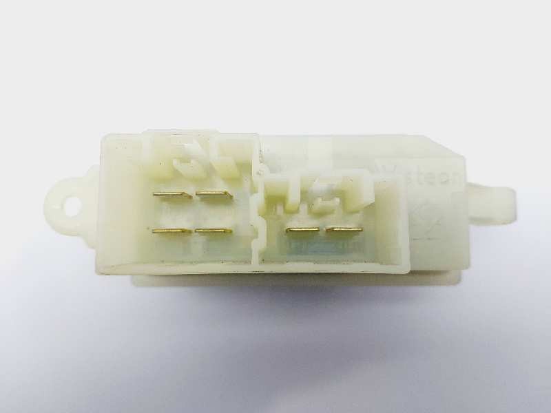 Recambio de resistencia calefaccion para ford b-max titanium x referencia OEM IAM AV1119E624AA  