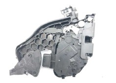 Recambio de cerradura puerta trasera derecha para volvo v50 familiar 2.0 d momentum referencia OEM IAM 30799318  