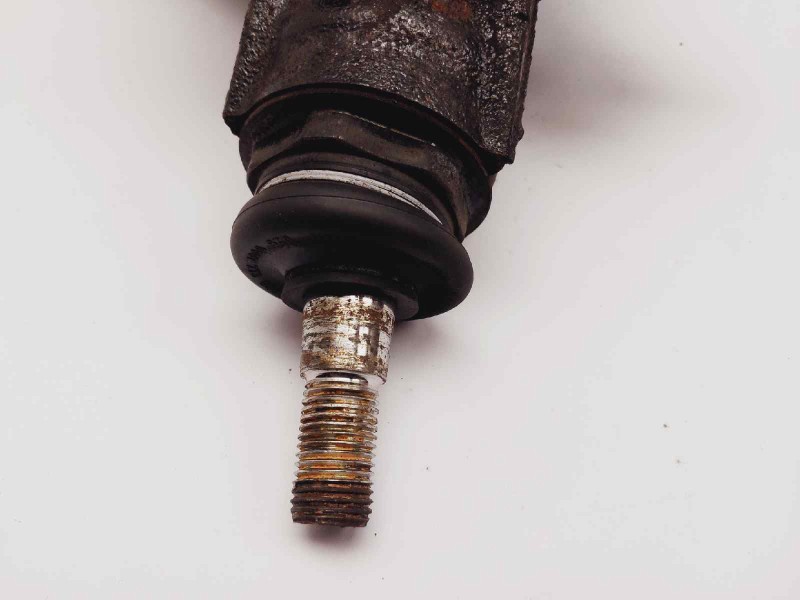 Recambio de mangueta delantera derecha para peugeot 5008 premium referencia OEM IAM 1606631080  