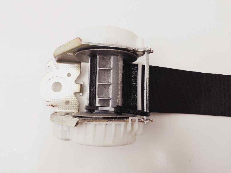 Recambio de cinturon seguridad trasero derecho para peugeot 5008 premium referencia OEM IAM 9681973480  