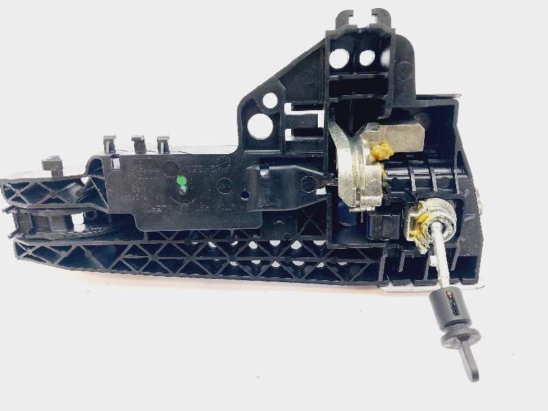 Recambio de maneta exterior delantera izquierda para audi a4 ber. (b8) básico referencia OEM IAM 8T01837885A  