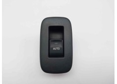 Recambio de mando elevalunas trasero derecho para toyota auris advance referencia OEM IAM 192801  