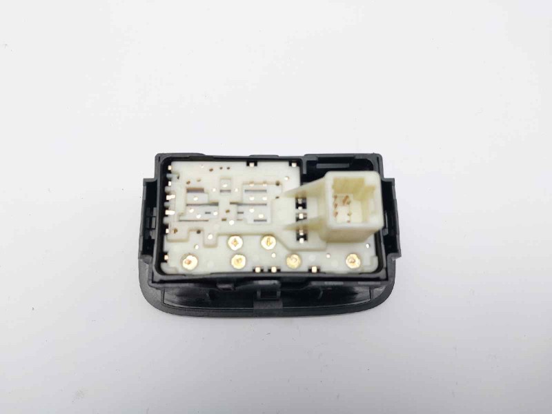 Recambio de mando elevalunas trasero derecho para toyota auris advance referencia OEM IAM 192801  