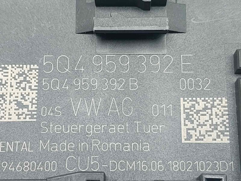 Recambio de modulo electronico para seat leon (5f1) style visio referencia OEM IAM 5Q4959392E 5Q4959392B 