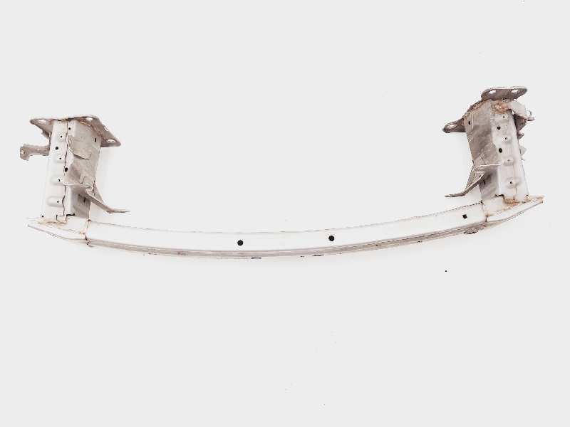 Recambio de refuerzo paragolpes delantero para mazda 5 berl. (cr) 2.0 crtd active+ (105kw) referencia OEM IAM C23550070B  