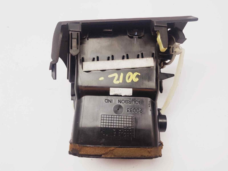 Recambio de rejilla aireadora para toyota verso active referencia OEM IAM 556500F020  