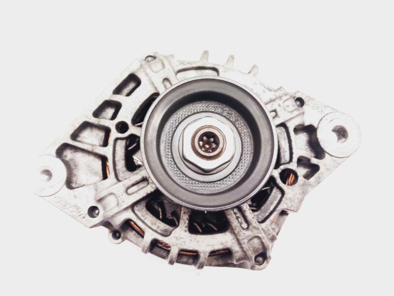 Recambio de alternador para hyundai i20 classic referencia OEM IAM 3730003355 2622650 