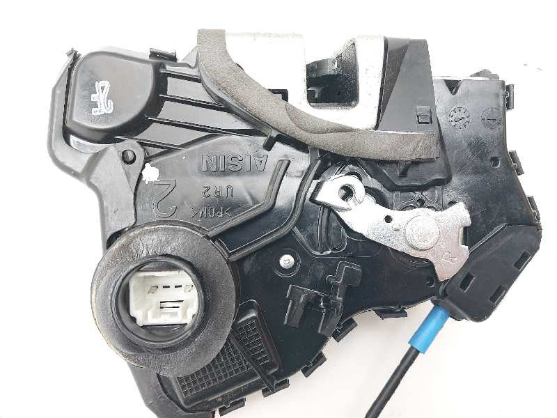 Recambio de cerradura puerta delantera derecha para toyota auris advance referencia OEM IAM 6903002220  