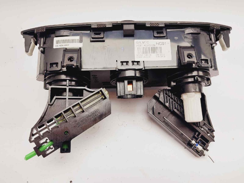 Recambio de mando calefaccion / aire acondicionado para hyundai i20 classic referencia OEM IAM 97250C80XX  