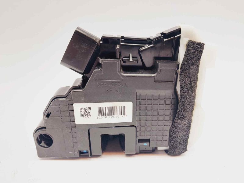 Recambio de cerradura puerta delantera derecha para hyundai i20 classic referencia OEM IAM 81320C8040  