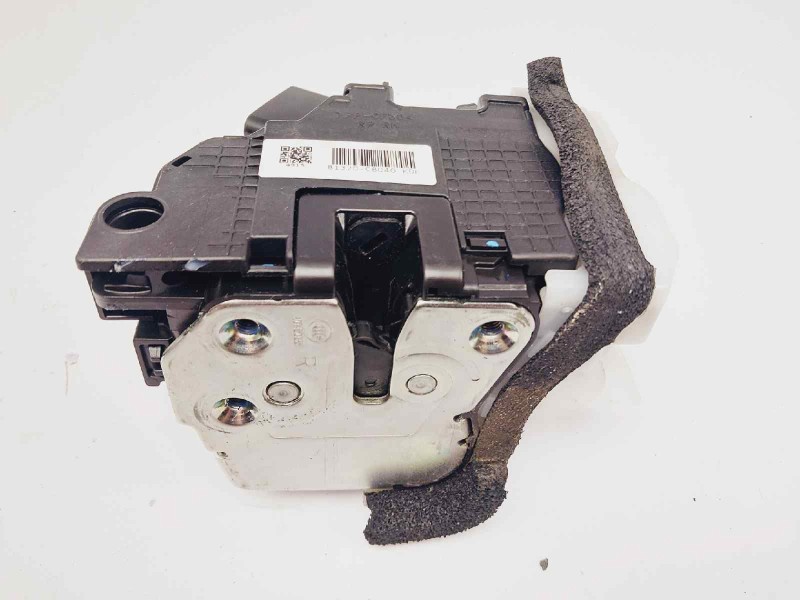 Recambio de cerradura puerta delantera derecha para hyundai i20 classic referencia OEM IAM 81320C8040  