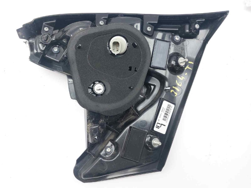 Recambio de piloto trasero izquierdo para toyota c-hr 1.8 hibrido referencia OEM IAM 81590F401000 81590F4010 