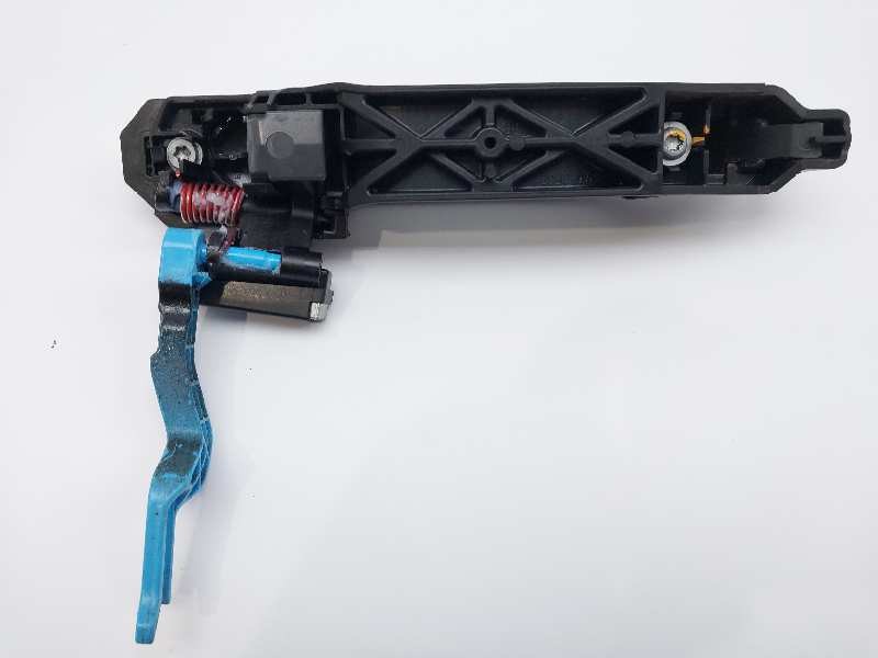 Recambio de maneta exterior trasera derecha para toyota auris advance referencia OEM IAM 692110D901 6920302120 