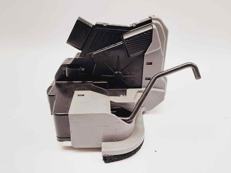 Recambio de cerradura puerta trasera izquierda para hyundai i20 classic referencia OEM IAM 81410C8020  