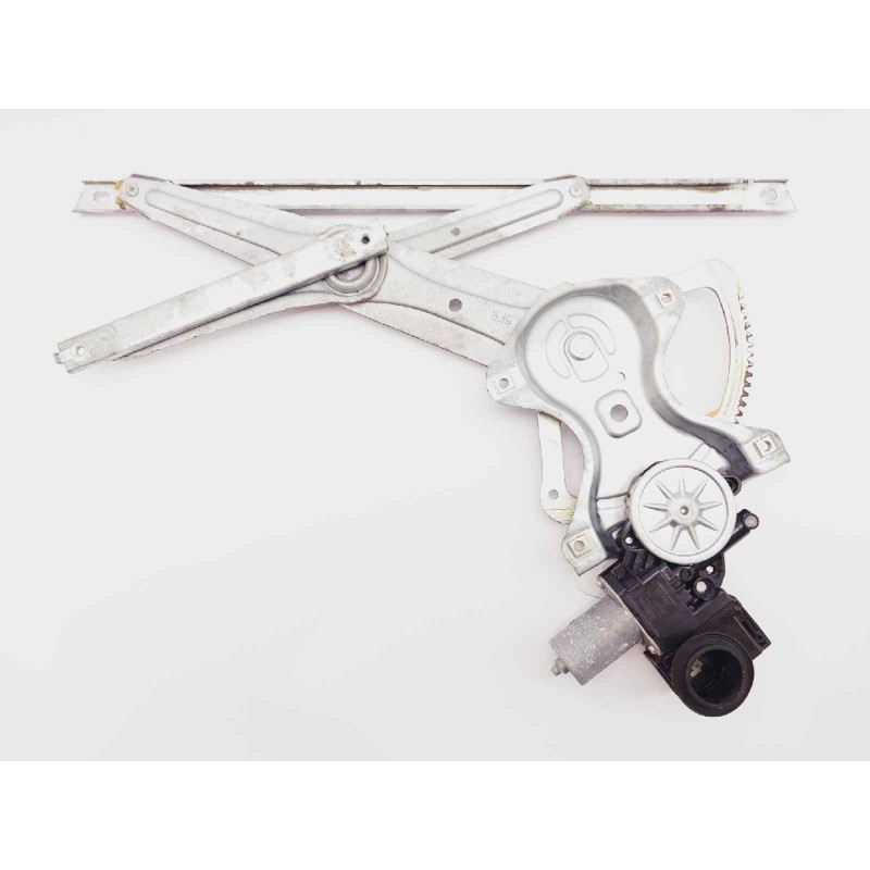 Recambio de elevalunas delantero derecho para toyota c-hr 1.8 hibrido referencia OEM IAM 85710F4010  