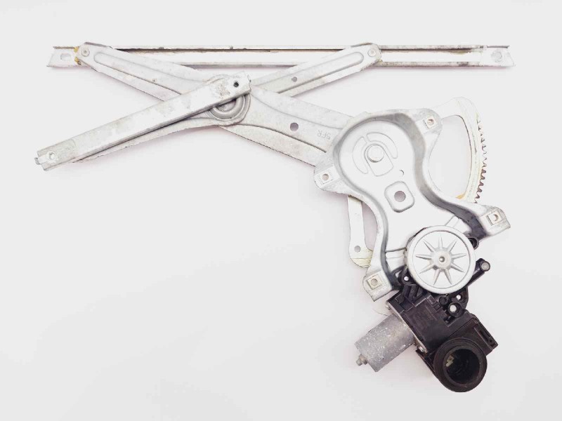 Recambio de elevalunas delantero derecho para toyota c-hr 1.8 hibrido referencia OEM IAM 85710F4010  