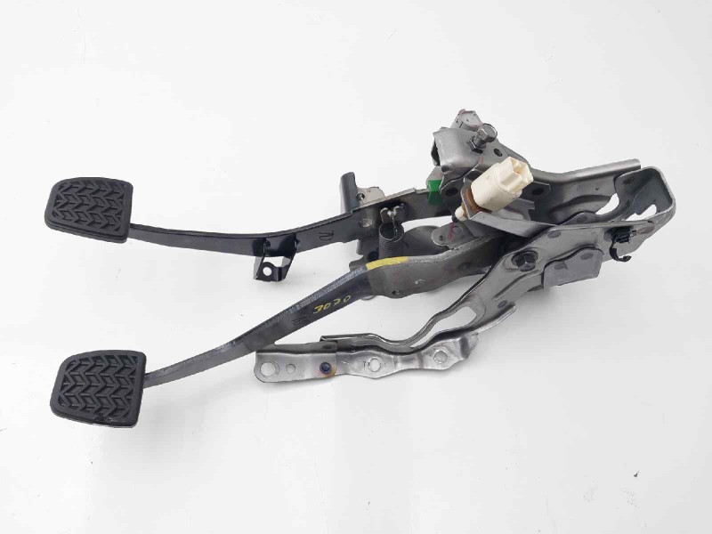 Recambio de pedal freno para peugeot 108 1.0 referencia OEM IAM 1611846180 1611802380 