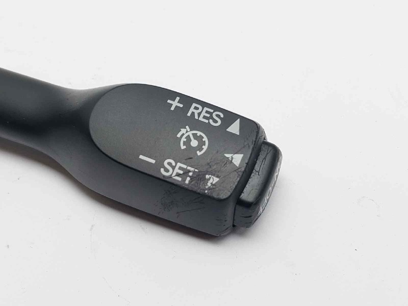 Recambio de mando multifuncion para peugeot 108 1.0 referencia OEM IAM 1612221880 1612222480 