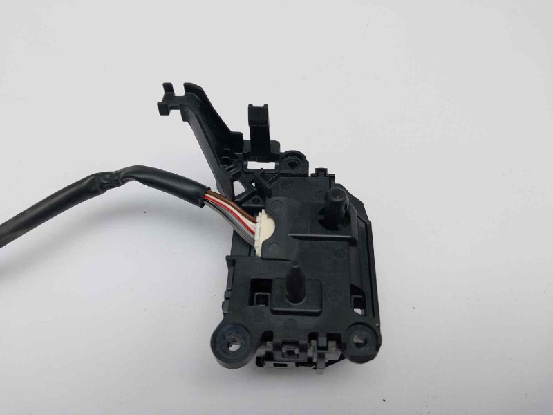 Recambio de mando multifuncion para peugeot 108 1.0 referencia OEM IAM B0009825XU  