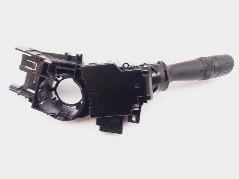 Recambio de mando luces para toyota c-hr 1.8 hibrido referencia OEM IAM F405017J591 F4050 17J591