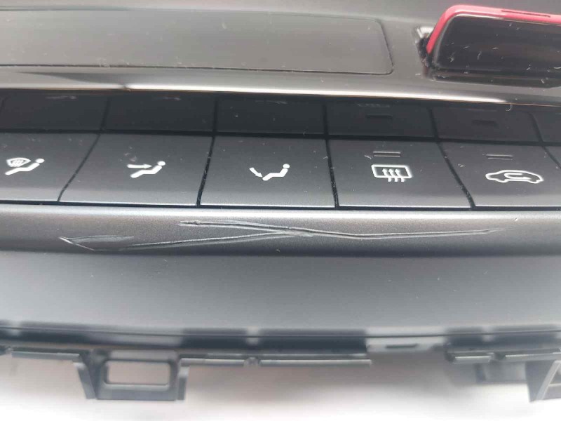 Recambio de mando climatizador para hyundai i20 coupe nline (hibrido) referencia OEM IAM 97250Q0210  