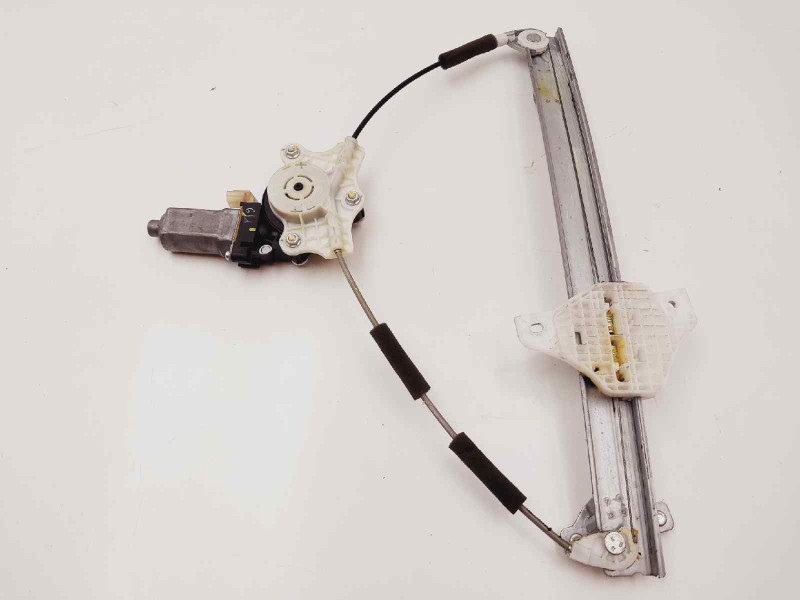 Recambio de elevalunas delantero izquierdo para hyundai i20 classic referencia OEM IAM 82403C7010  