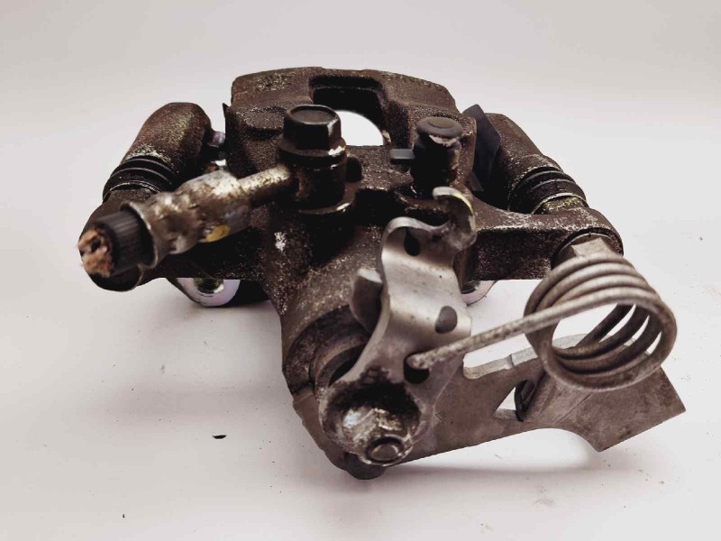 Recambio de pinza freno trasera izquierda para hyundai i20 classic referencia OEM IAM 58210C8300  