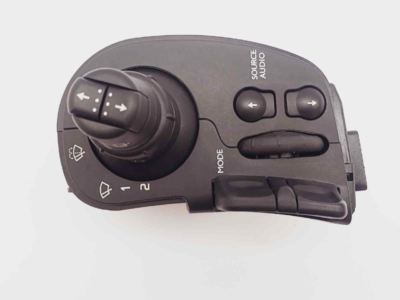 Recambio de mando limpia para renault modus confort dynamique referencia OEM IAM 88103003324  