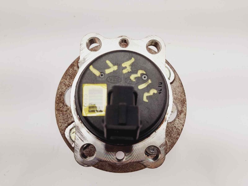 Recambio de buje para hyundai i20 classic referencia OEM IAM 52750C8000  