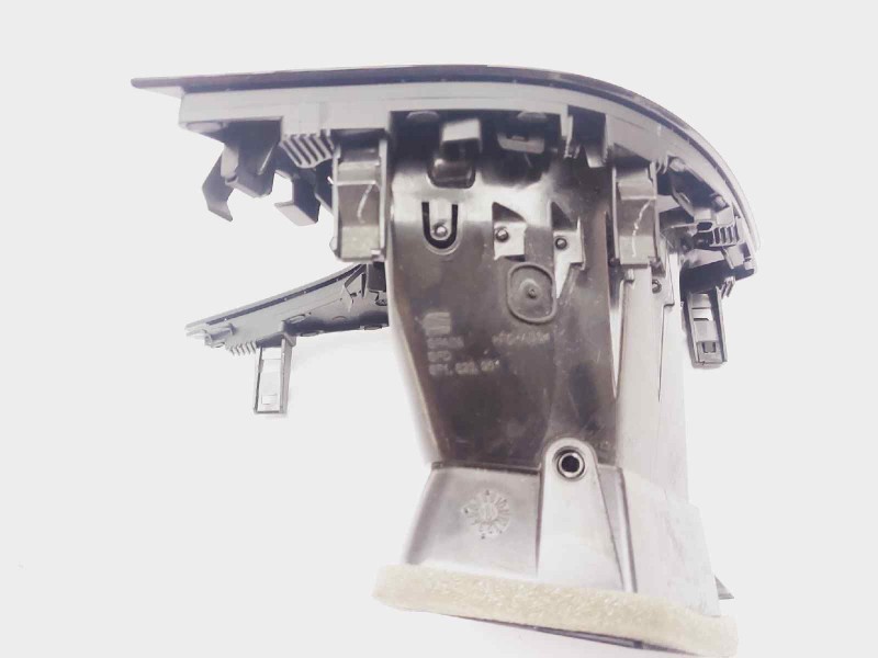 Recambio de rejilla aireadora para seat leon (5f1) style referencia OEM IAM 5F1820901B 5F1820901B041 
