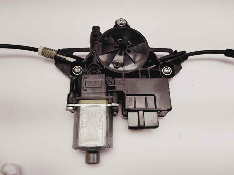 Recambio de elevalunas trasero izquierdo para skoda octavia lim. (5e3) rs 245 referencia OEM IAM 5E0839461 5Q0959811E 0130822725