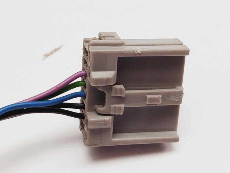 Recambio de retrovisor izquierdo para nissan primera berlina (p12) acenta referencia OEM IAM 96302AU411  