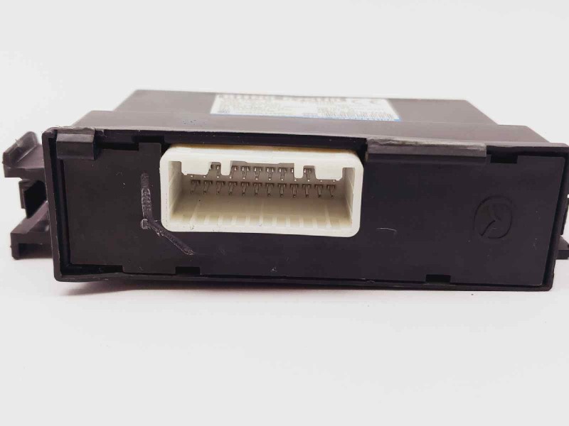 Recambio de modulo electronico para mazda 3 lim. () sports-line referencia OEM IAM BHN9675U0  