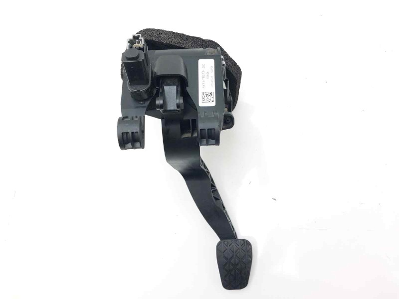 Recambio de pedal embrague para ford fiesta (ccn) trend referencia OEM IAM AY117B633GC  