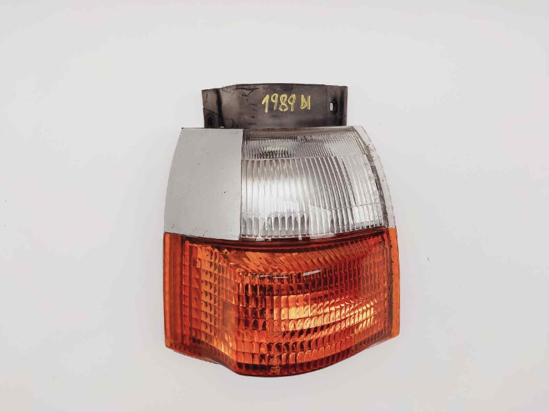 Recambio de piloto delantero izquierdo para nissan cabstar e 2.3d referencia OEM IAM 3337  