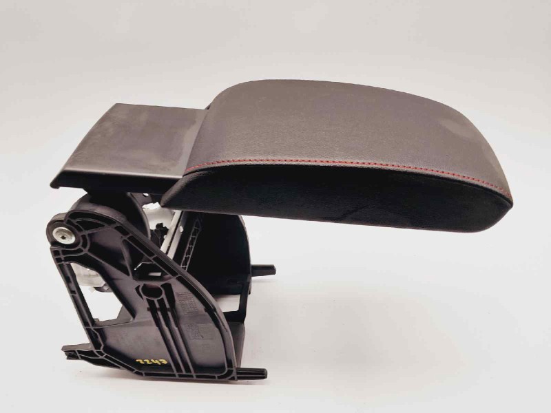 Recambio de apoyabrazos central para skoda octavia lim. (5e3) rs 245 referencia OEM IAM 5E0864207  