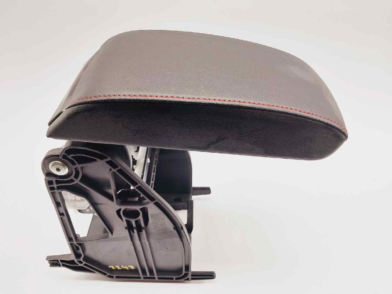 Recambio de apoyabrazos central para skoda octavia lim. (5e3) rs 245 referencia OEM IAM 5E0864207  