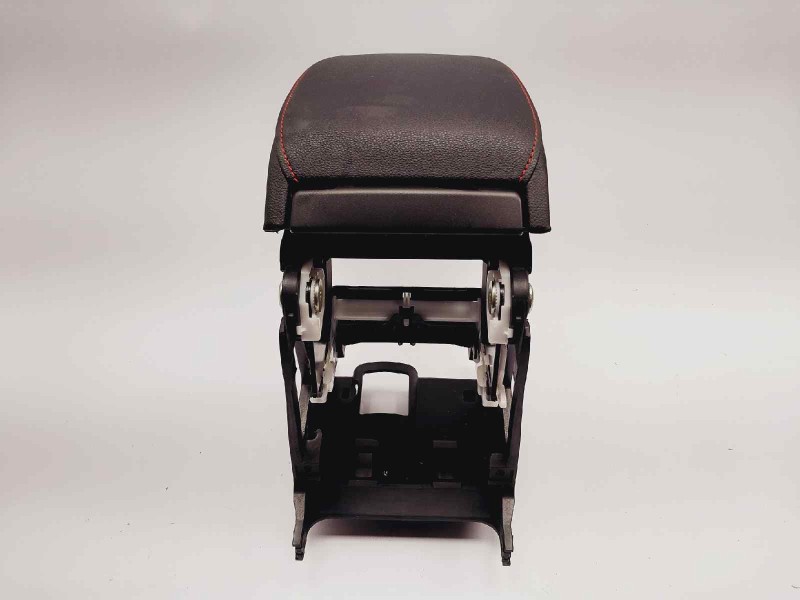 Recambio de apoyabrazos central para skoda octavia lim. (5e3) rs 245 referencia OEM IAM 5E0864207  