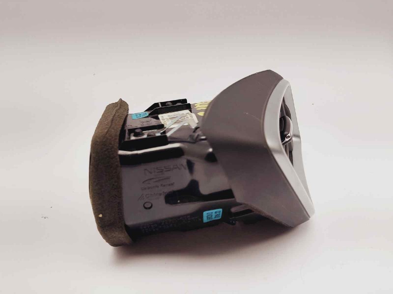 Recambio de rejilla aireadora para nissan qashqai (j11) tekna referencia OEM IAM 68760HV00A  