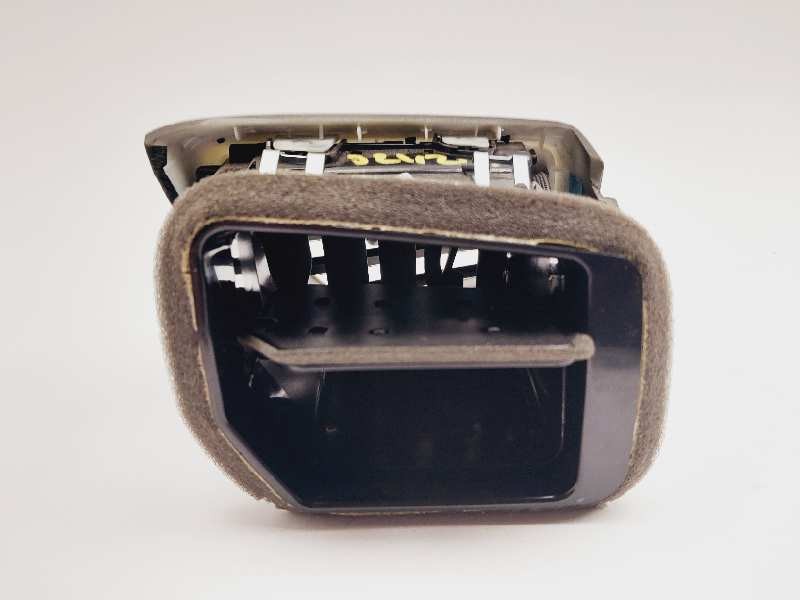 Recambio de rejilla aireadora para nissan qashqai (j11) tekna referencia OEM IAM 68761HV00A  