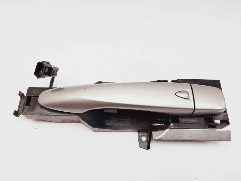 Recambio de maneta exterior delantera derecha para nissan qashqai (j11) tekna referencia OEM IAM 806105FD0B  