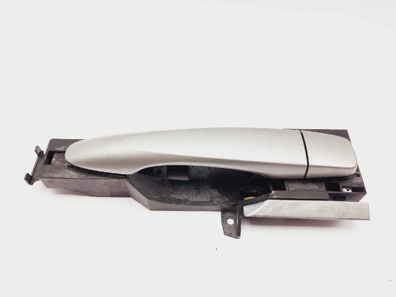 Recambio de maneta exterior trasera derecha para nissan qashqai (j11) tekna referencia OEM IAM 806105FD0B  