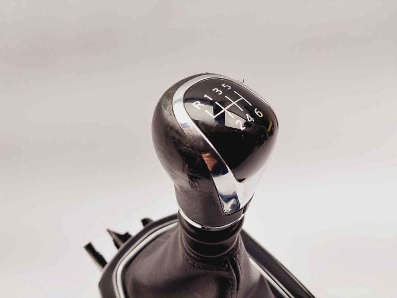 Recambio de palanca cambio para nissan qashqai (j11) tekna referencia OEM IAM 341018015R  