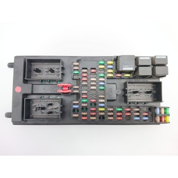 CAJA RELES / FUSIBLES AH2214F041AF 