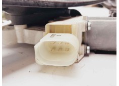 Recambio de elevalunas trasero izquierdo para bmw serie 5 lim. (f10) 520d referencia OEM IAM 7208017F18S 72481710 72715639 2